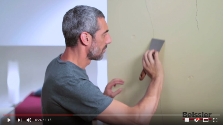 Vídeo tutorial: Reparar fisuras y golpes de la pared